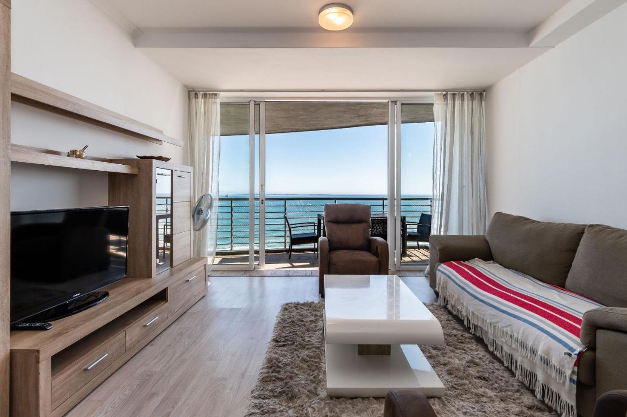 Horizon Bay 1502 Apartment *